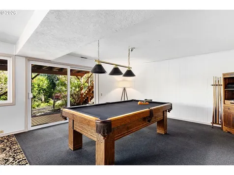 1658 Fircrest Drive Lake Oswego OR 97034