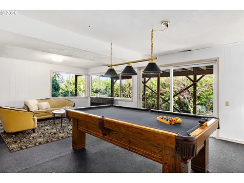 1658 Fircrest Drive Lake Oswego OR 97034