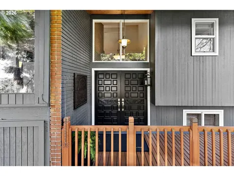 1658 Fircrest Drive Lake Oswego OR 97034