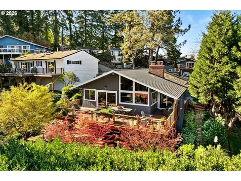 1658 Fircrest Drive Lake Oswego OR 97034