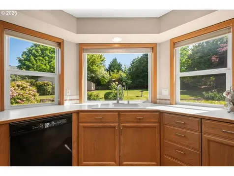 601 NW 110th Way Vancouver WA 98685