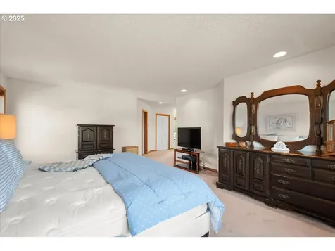 601 NW 110th Way Vancouver WA 98685