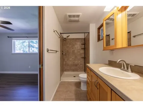 3416 NW 126th Street Vancouver WA 98685