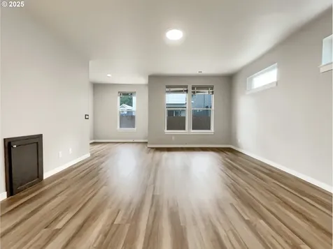 7127 S Ridge Way Ridgefield WA 98642