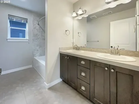 7127 S Ridge Way Ridgefield WA 98642