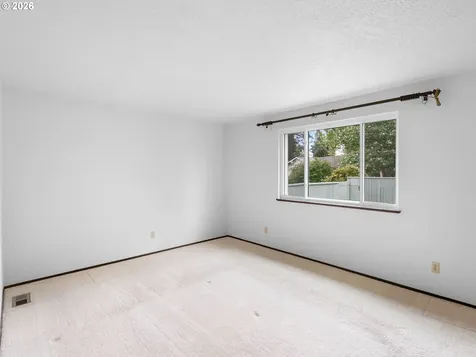 17920 NW Tillamook Drive Portland OR 97229