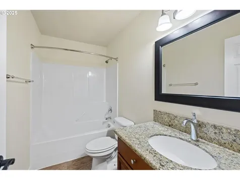 14165 Russ Wilcox Way Oregon City OR 97045
