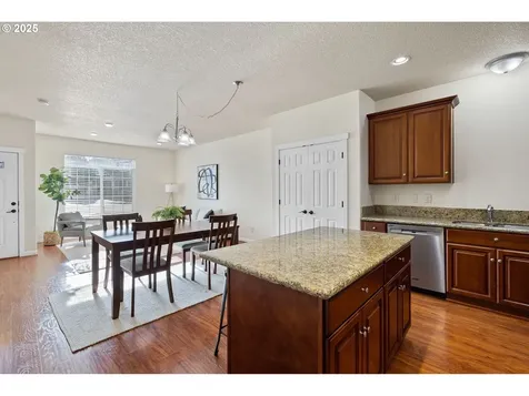 14165 Russ Wilcox Way Oregon City OR 97045
