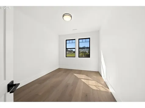 806 NW 173rd Circle Ridgefield WA 98642