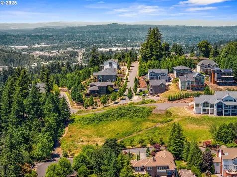 13733 SE Aldridge Road Happy Valley OR 97086