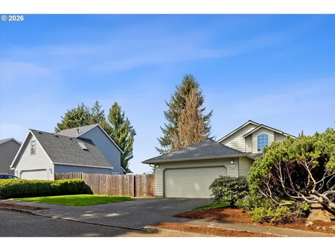 1164 NE 14th Place Canby OR 97013