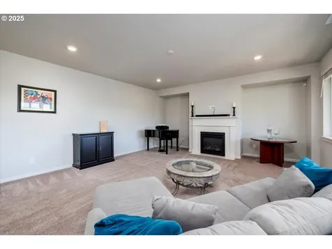 15556 SE Flavel Street Portland OR 97236