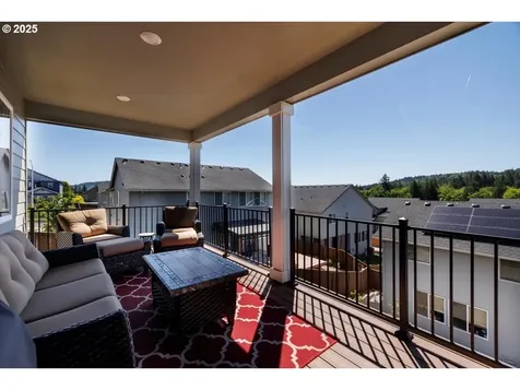 15556 SE Flavel Street Portland OR 97236
