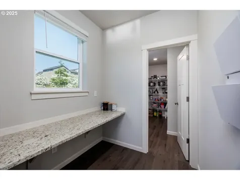 15556 SE Flavel Street Portland OR 97236