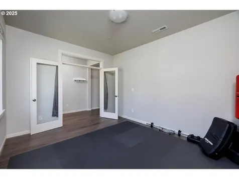 15556 SE Flavel Street Portland OR 97236
