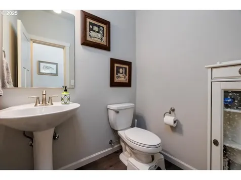 15556 SE Flavel Street Portland OR 97236