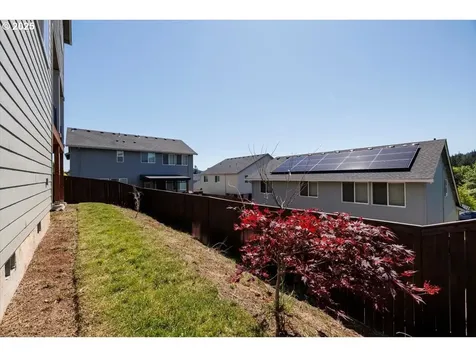 15556 SE Flavel Street Portland OR 97236