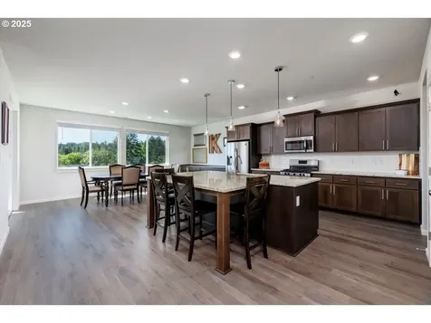 15556 SE Flavel Street Portland OR 97236