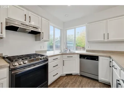1612 Bonnie Lane Forest Grove OR 97116