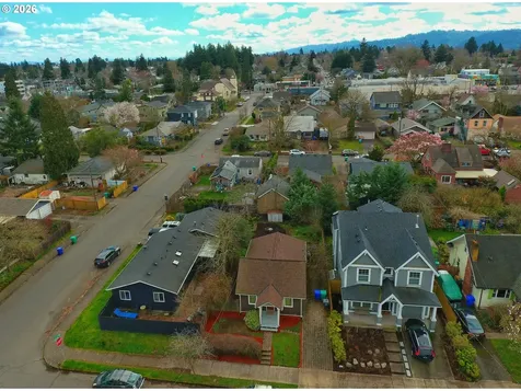 2712 N Farragut Street Portland OR 97217