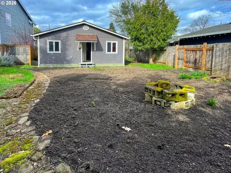 2712 N Farragut Street Portland OR 97217