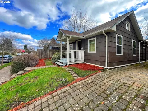2712 N Farragut Street Portland OR 97217