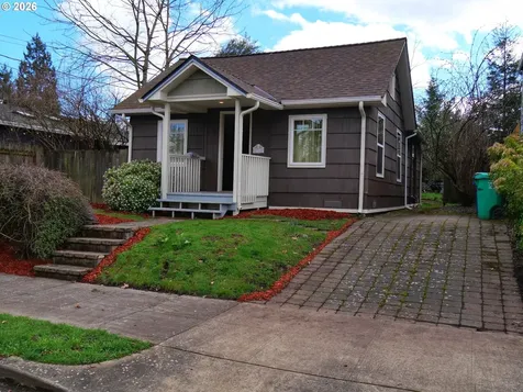 2712 N Farragut Street Portland OR 97217