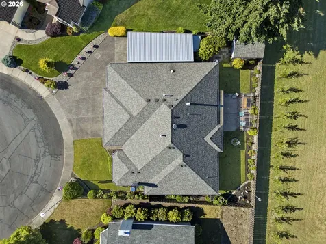 1820 N Laurelwood Loop Canby OR 97013