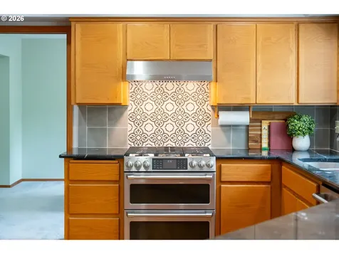 2647 SW Sylvania Terrace Portland OR 97219