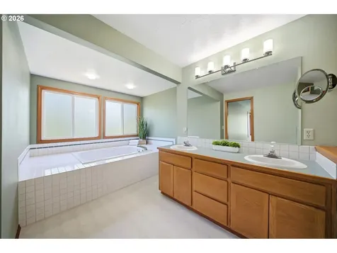 2647 SW Sylvania Terrace Portland OR 97219