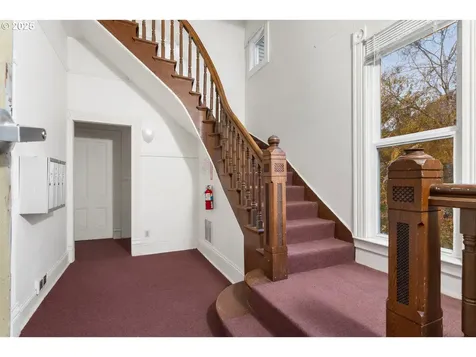 1705 SE Morrison Street Portland OR 97214