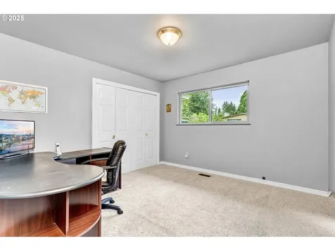 1114 NE 137th Avenue Portland OR 97230