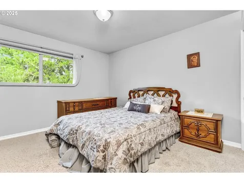 1114 NE 137th Avenue Portland OR 97230
