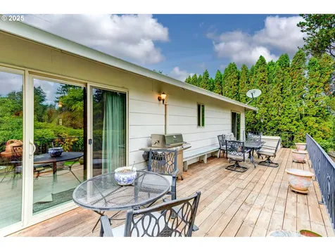 1114 NE 137th Avenue Portland OR 97230