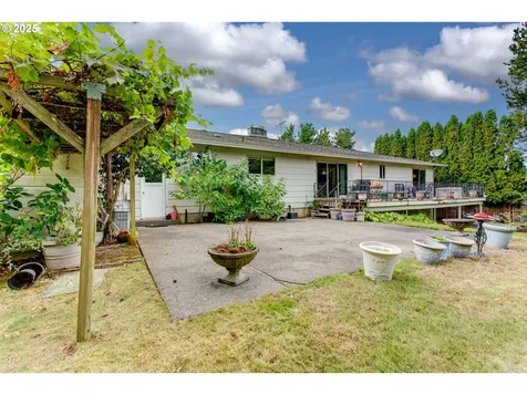 1114 NE 137th Avenue Portland OR 97230