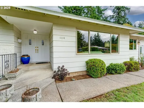 1114 NE 137th Avenue Portland OR 97230