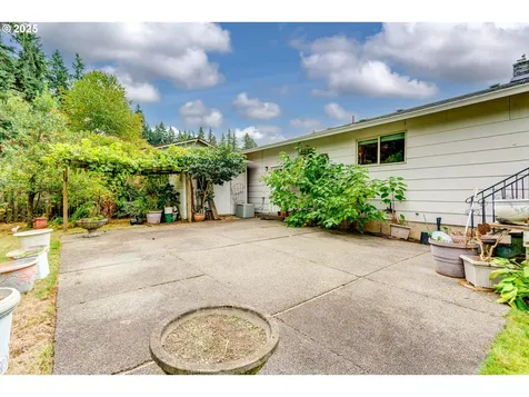 1114 NE 137th Avenue Portland OR 97230