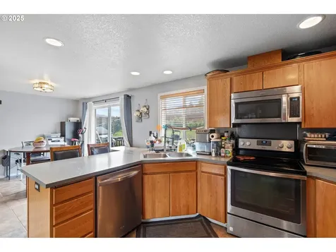 7611 NE 64th Circle Vancouver WA 98662
