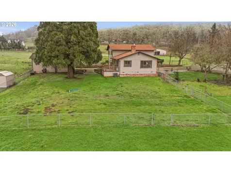 270 Glenwood Court Roseburg OR 97471