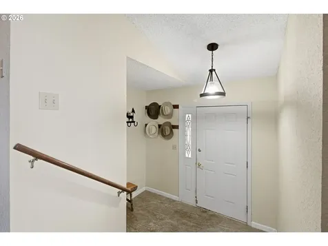 270 Glenwood Court Roseburg OR 97471
