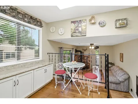 270 Glenwood Court Roseburg OR 97471