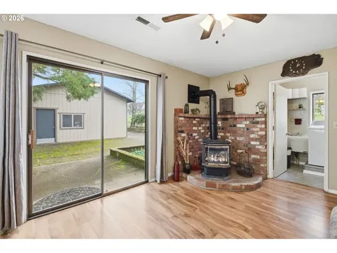 270 Glenwood Court Roseburg OR 97471
