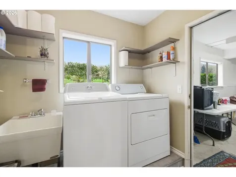 270 Glenwood Court Roseburg OR 97471