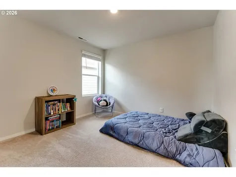 2932 V Street Springfield OR 97477