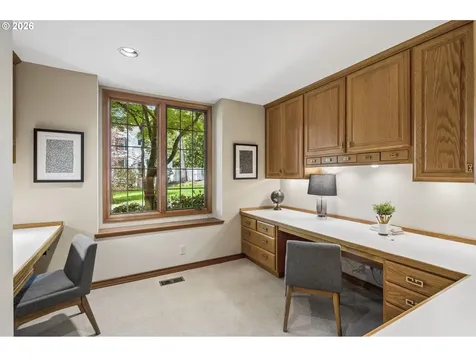 4830 SW Dosch Park Lane Portland OR 97239