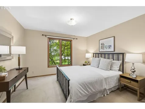 4830 SW Dosch Park Lane Portland OR 97239