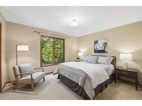 4830 SW Dosch Park Lane Portland OR 97239