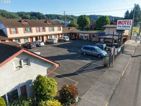 2178 Winchester Avenue Reedsport OR 97467
