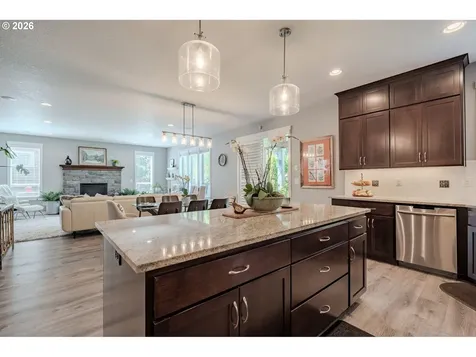 409 N 43rd Court Ridgefield WA 98642