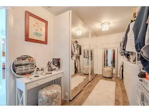 409 N 43rd Court Ridgefield WA 98642